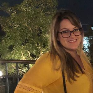 Meet your Posher, Anita